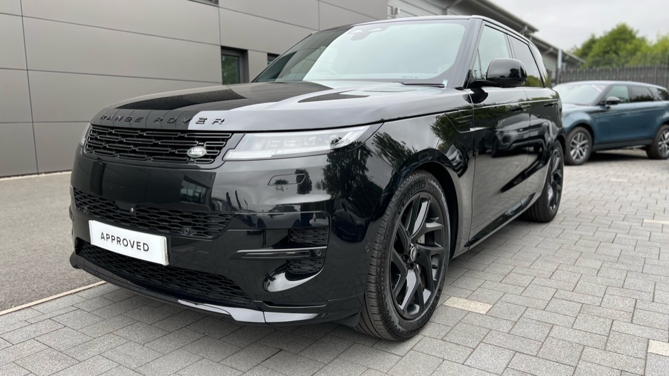 Land Rover Range Rover Sport 3.0 D300 Dynamic SE 5dr Auto Diesel Estate - Image 24