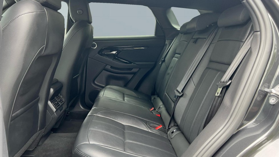 Land Rover Range Rover Evoque 2.0 D200 Dynamic SE 5dr Auto Diesel Hatchback - Image 4