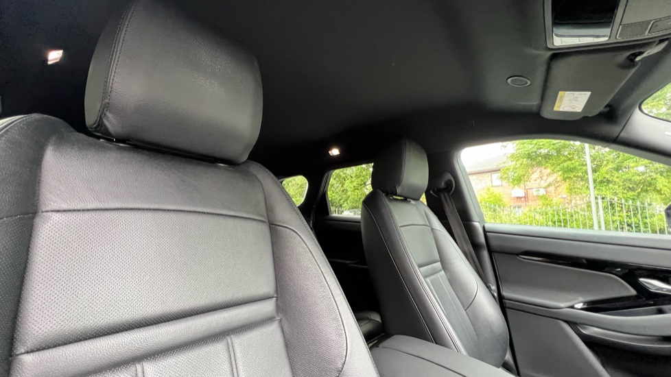 Land Rover Range Rover Evoque 2.0 D200 Dynamic SE 5dr Auto Diesel Hatchback - Image 37