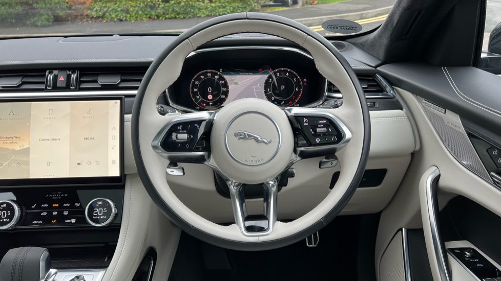 Jaguar F-Pace 2.0 P250 R-Dynamic HSE Black 5dr Auto AWD Petrol Estate - Image 15