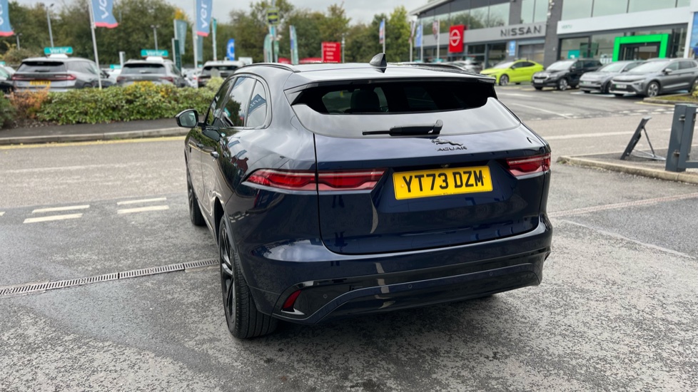 Jaguar F-Pace 2.0 P250 R-Dynamic HSE Black 5dr Auto AWD Petrol Estate - Image 28