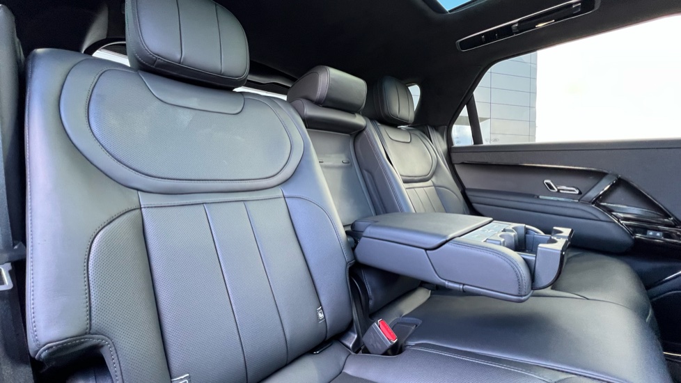 Land Rover Range Rover Sport 3.0 P440e Autobiography 5dr Auto Estate - Image 33