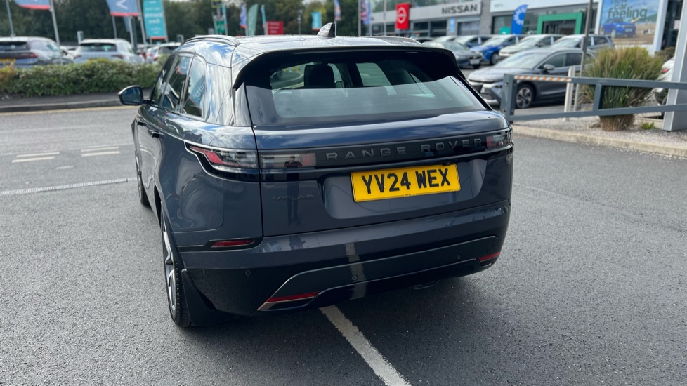 Land Rover Range Rover Velar 2.0 D200 MHEV Dynamic HSE 5dr Auto Diesel Estate - Image 27