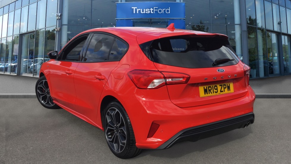 Ford FOCUS 2019 - Race Red | £16,500 | Bristol - Ashton | TrustFord