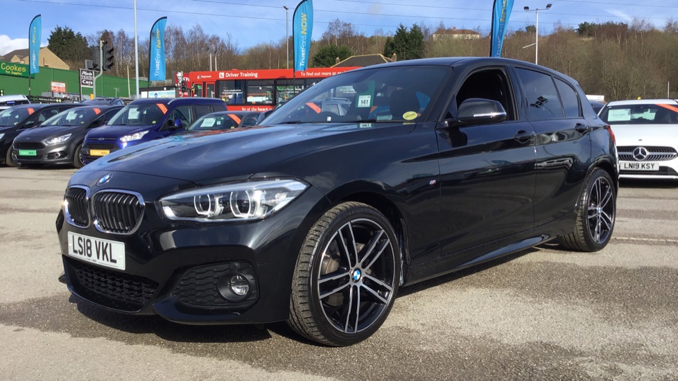 BMW 1 SERIES 2018 - BLACK | ??18,200 | Barnsley | TrustFord