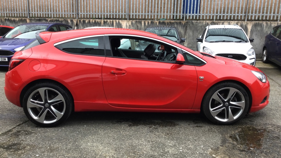 Vauxhall Astra Gtc Red Owners Are Raving Heres Why - 416cway