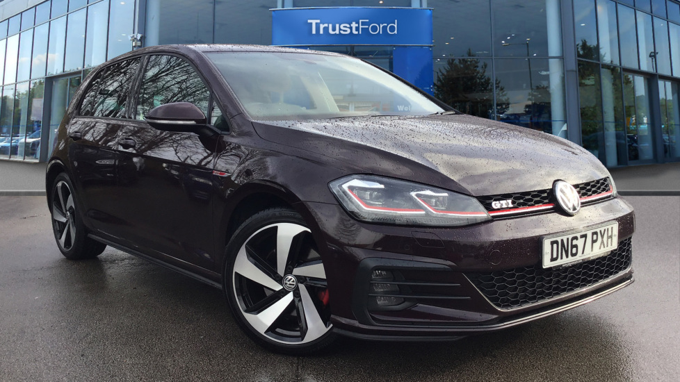 Volkswagen golf black