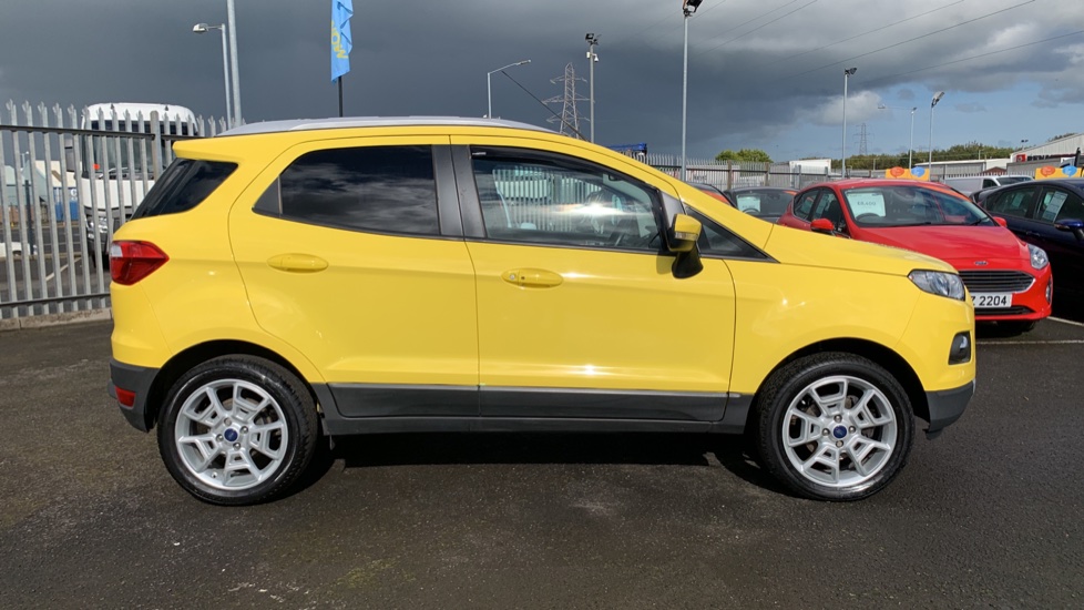 Ford ECOSPORT 2017 Yellow £8,500 Belfast Mallusk TrustFord