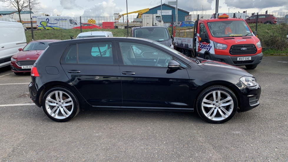 Volkswagen golf black