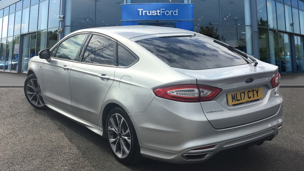 Moondust silver met ford