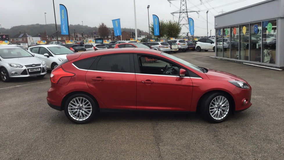 Ford FOCUS 2012 Candy Red Metallic £5,100 Castleford TrustFord