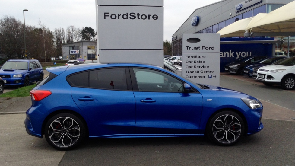 Ford Focus St Line Desert Island Blue Images and Photos finder