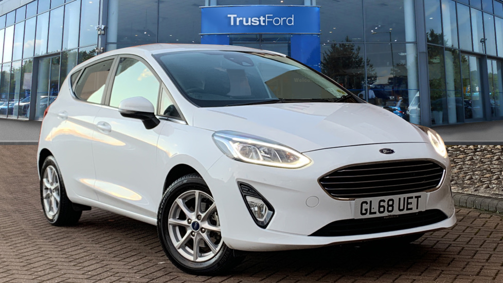 Ford FIESTA 2019 - Frozen White | £10,400 | Gillingham | TrustFord