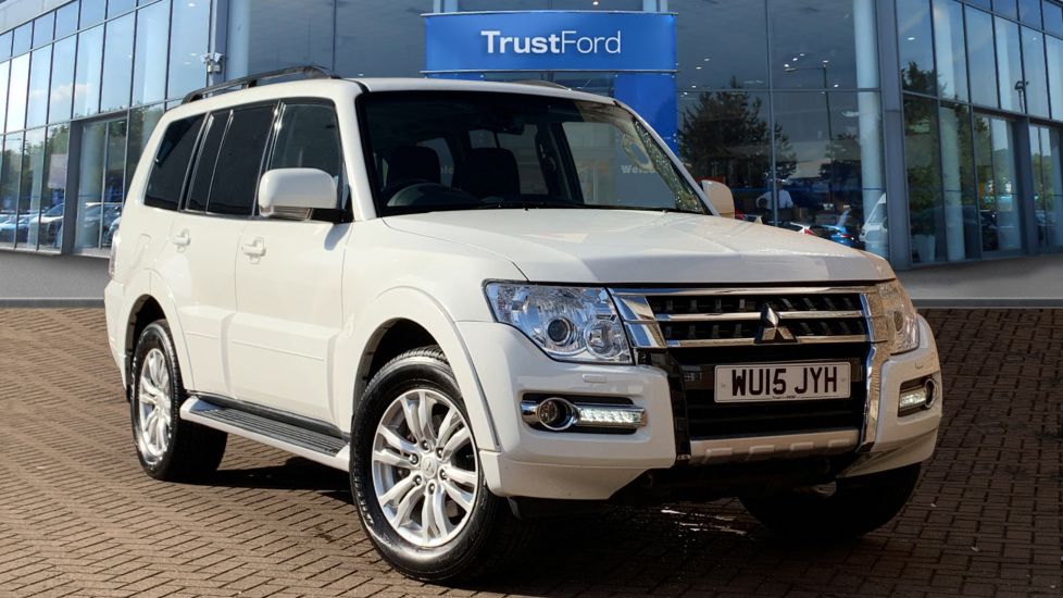 Mitsubishi SHOGUN 2015 White £17,570 Gillingham