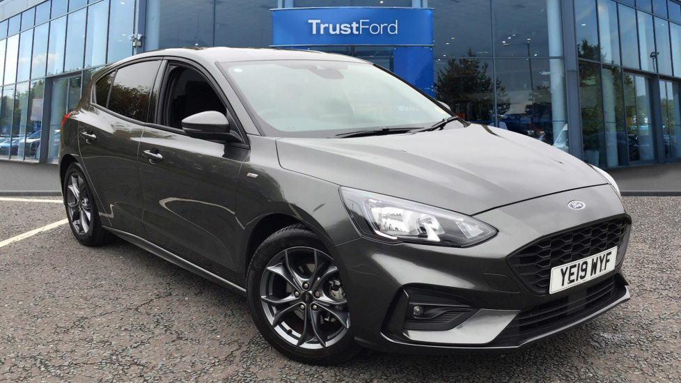 Ford FOCUS 2019 - Magnetic Grey | £17,800 | Huddersfield | TrustFord