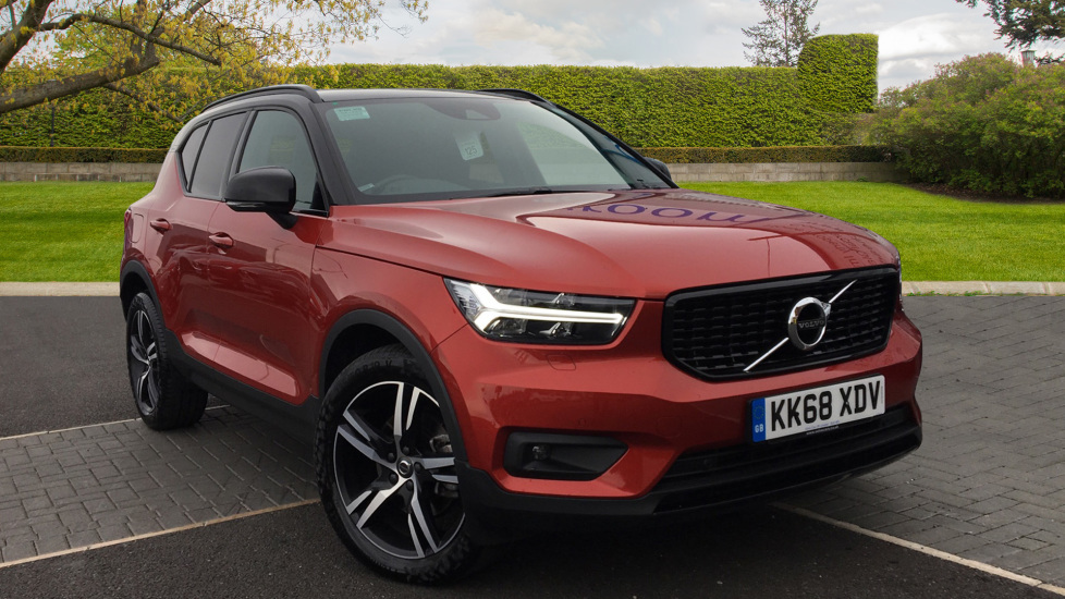 Nearly New Xc40 Volvo 2 0 D4 190 R Design 5dr Awd Geartronic