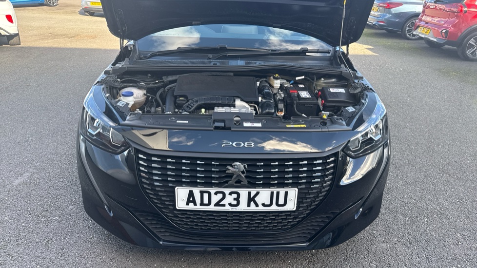 Peugeot 208 1.2 PureTech 100 Active Premium + 5dr Petrol Hatchback - Image 11