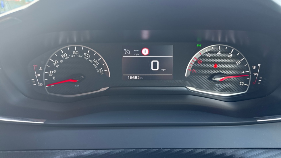 Peugeot 208 1.2 PureTech 100 Active Premium + 5dr Petrol Hatchback - Image 21