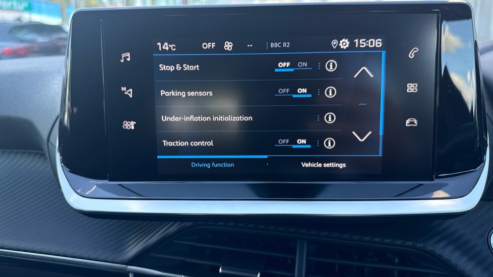 Peugeot 208 1.2 PureTech 100 Active Premium + 5dr Petrol Hatchback - Image 32