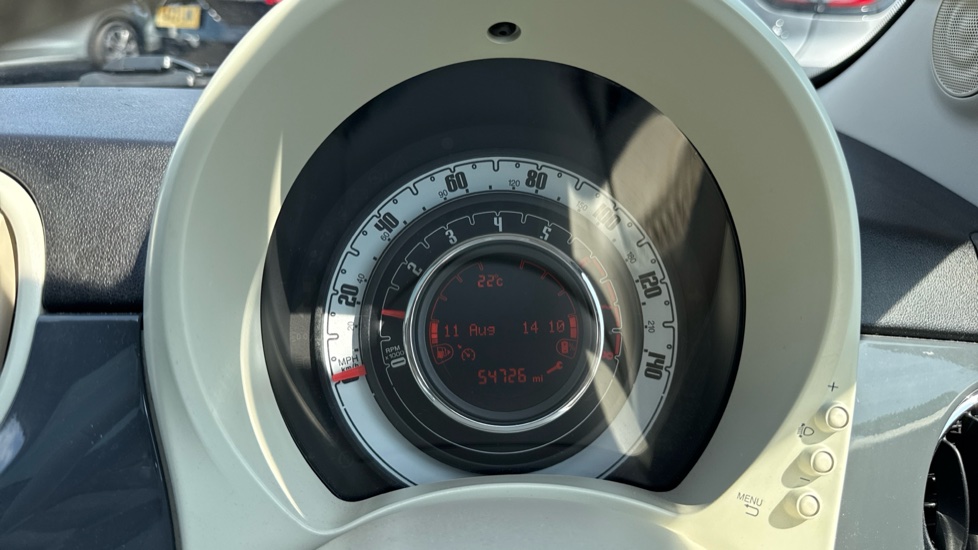 Fiat 500 1.0 Mild Hybrid Lounge 3dr Petrol Hatchback - Image 22