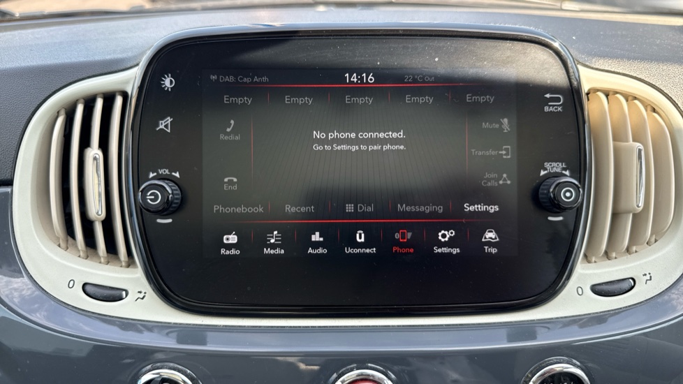 Fiat 500 1.0 Mild Hybrid Lounge 3dr Petrol Hatchback - Image 12
