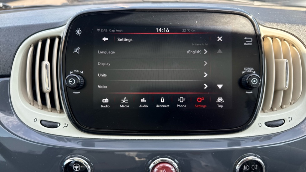 Fiat 500 1.0 Mild Hybrid Lounge 3dr Petrol Hatchback - Image 13