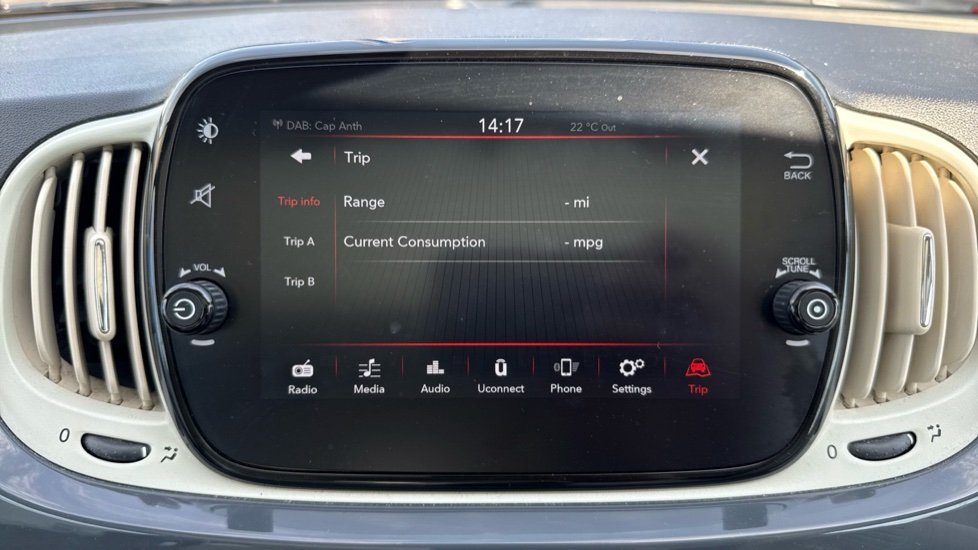 Fiat 500 1.0 Mild Hybrid Lounge 3dr Petrol Hatchback - Image 14