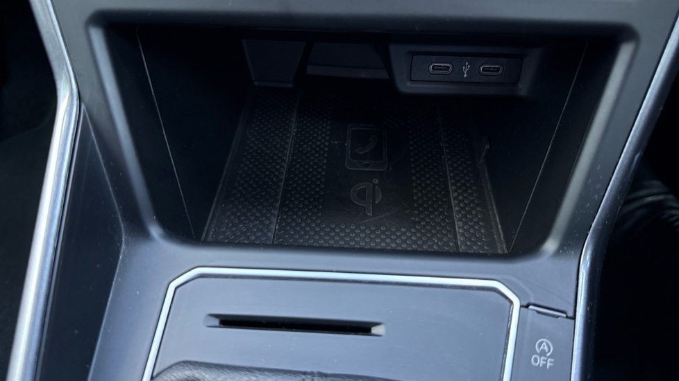 Volkswagen Taigo 1.5 TSI 150 Style 5dr DSG Petrol Hatchback - Image 37