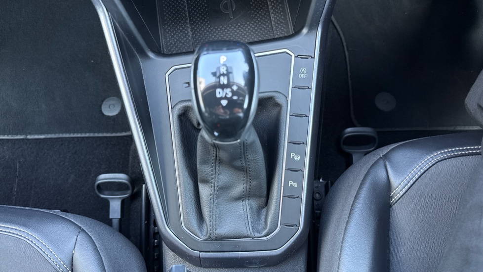 Volkswagen Taigo 1.5 TSI 150 Style 5dr DSG Petrol Hatchback - Image 38