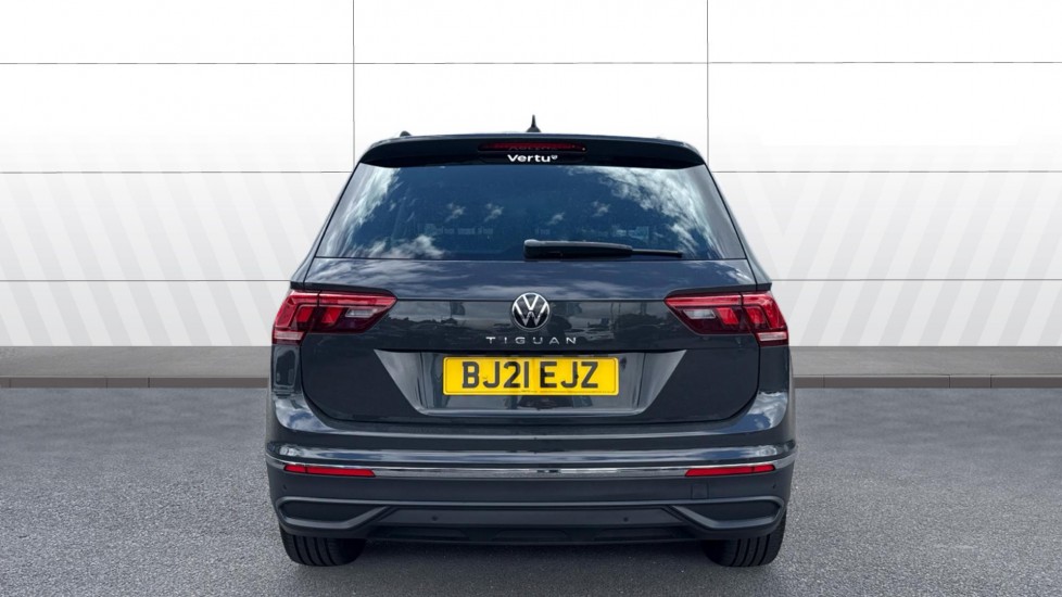 Volkswagen Tiguan 1.5 TSI 150 Life 5dr Petrol Estate - Image 6