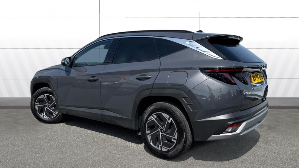 Hyundai TUCSON 1.6T Advance 5dr Petrol Estate - Image 2