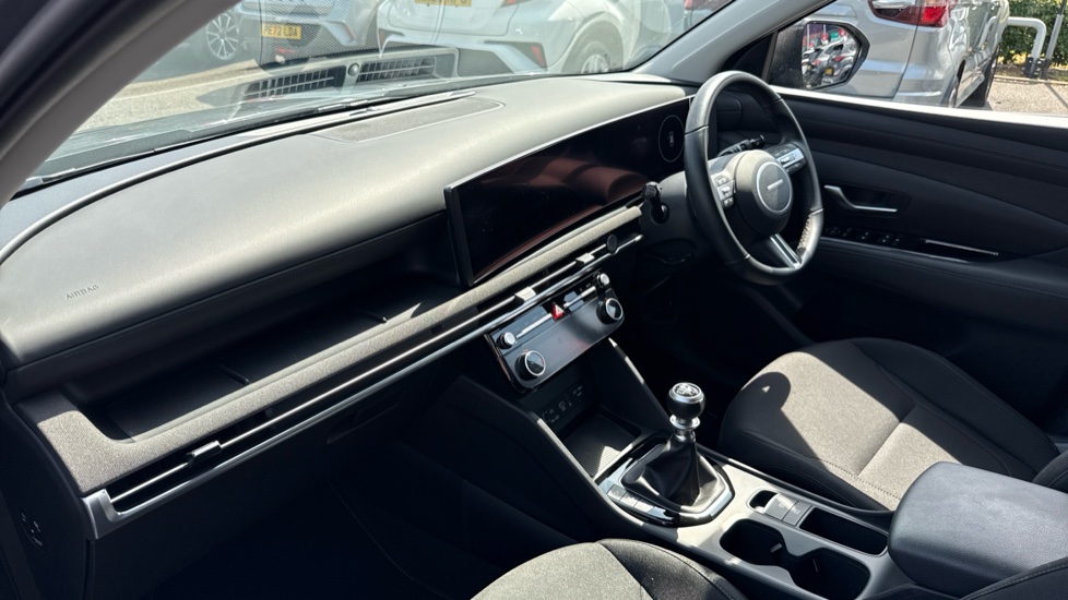 Hyundai TUCSON 1.6T Advance 5dr Petrol Estate - Image 9