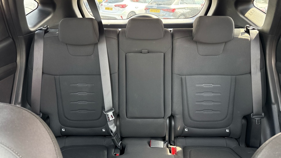 Hyundai TUCSON 1.6T Advance 5dr Petrol Estate - Image 15