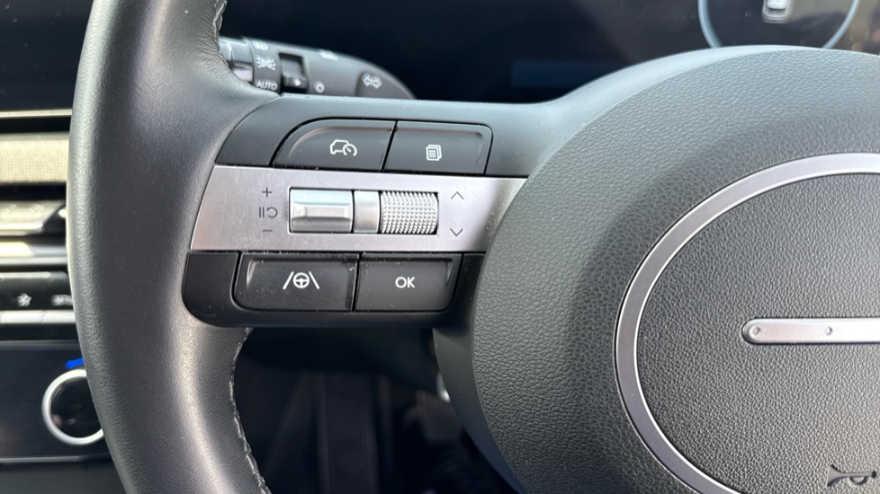 Hyundai TUCSON 1.6T Advance 5dr Petrol Estate - Image 25