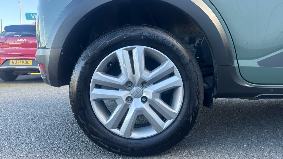 Dacia Sandero Stepway 1.0 TCe Expression 5dr Petrol Hatchback - Image 7
