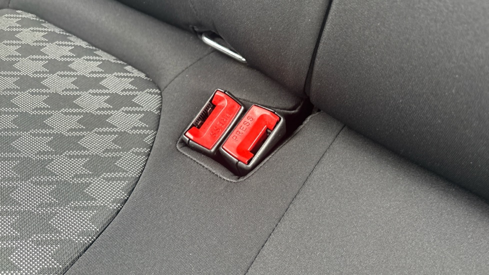 MG ZS 1.5 VTi-TECH Excite 5dr Petrol Hatchback - Image 24
