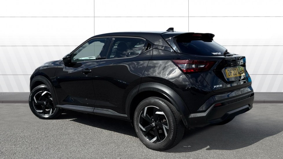 Nissan Juke 1.0 DiG-T 114 N-Connecta 5dr Petrol Hatchback - Image 5