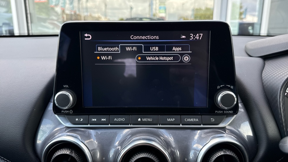 Nissan Juke 1.0 DiG-T 114 N-Connecta 5dr Petrol Hatchback - Image 11