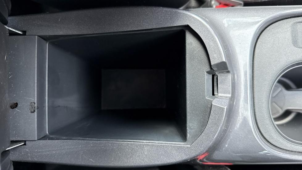 Nissan Juke 1.0 DiG-T 114 N-Connecta 5dr Petrol Hatchback - Image 40