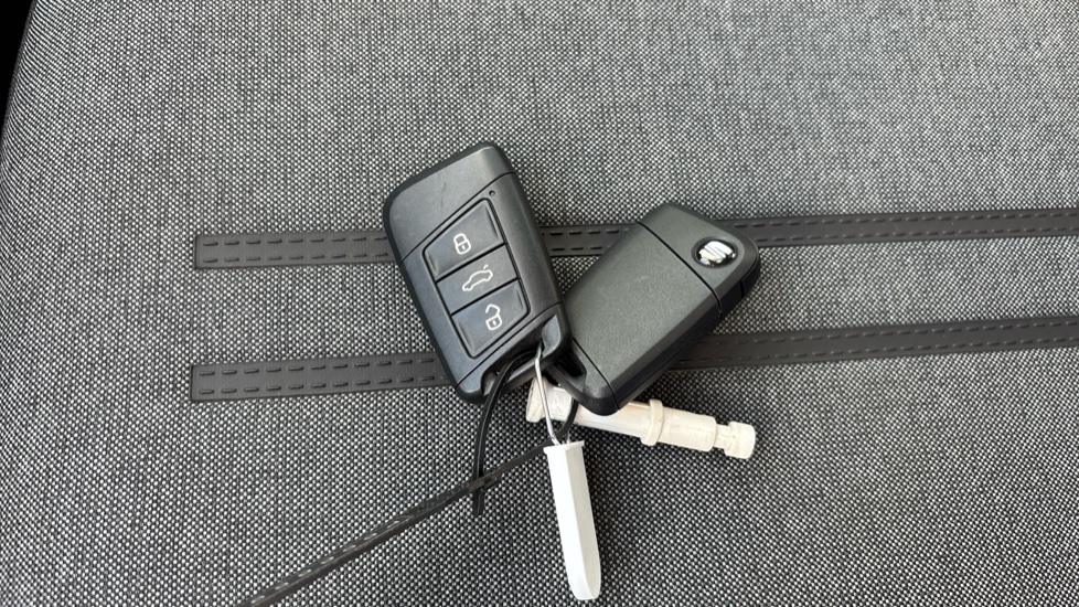 SEAT Ateca 1.5 TSI EVO SE Technology 5dr DSG Petrol Estate - Image 20