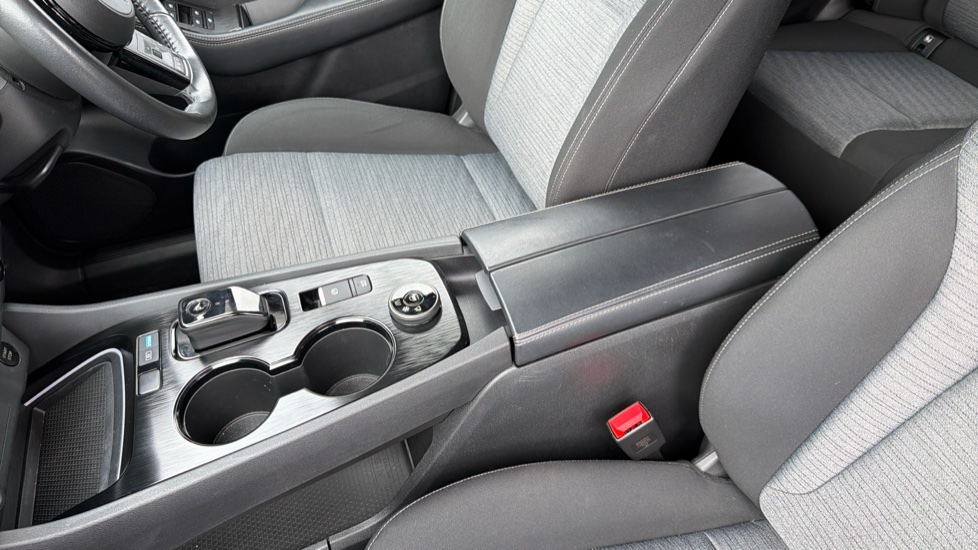 Nissan X-Trail 1.5 E-Power E-4orce 213 N-Connecta 5dr Auto Hybrid Station Wagon - Image 13