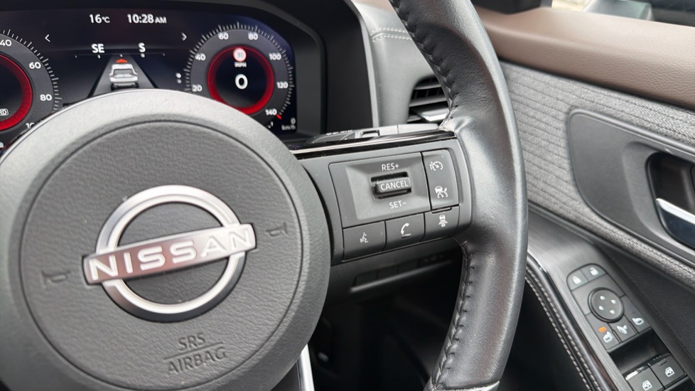 Nissan X-Trail 1.5 E-Power E-4orce 213 N-Connecta 5dr Auto Hybrid Station Wagon - Image 19