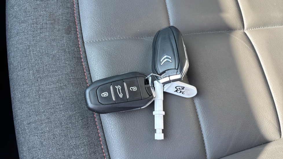 Citroen C5 Aircross 1.2 PureTech 130 Flair Plus 5dr Petrol Hatchback - Image 20
