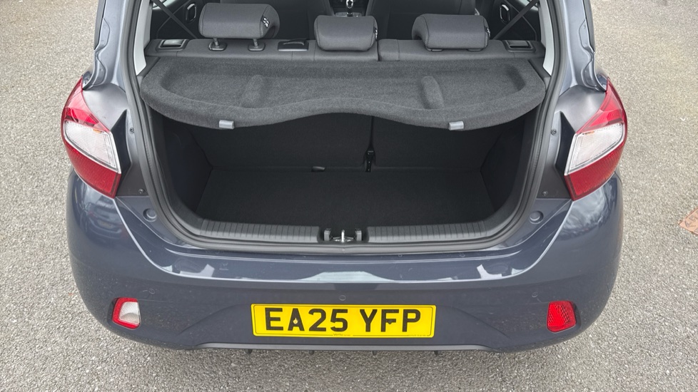 Hyundai i10 1.0 [63] Advance 5dr Auto [Nav] Petrol Hatchback - Image 24