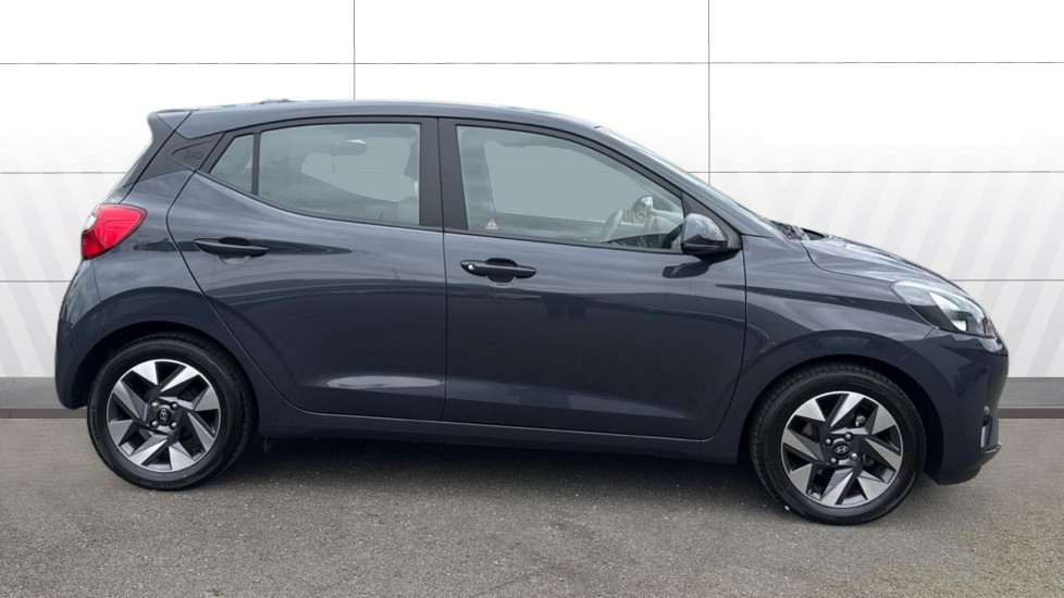 Hyundai i10 1.0 [63] Advance 5dr Auto [Nav] Petrol Hatchback - Image 4