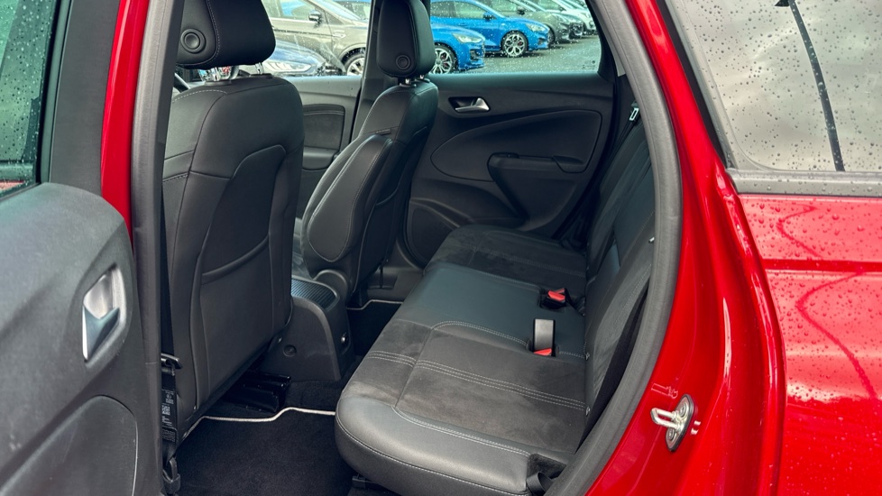 Vauxhall Crossland 1.2 Turbo [130] Ultimate 5dr Auto Petrol Hatchback - Image 31