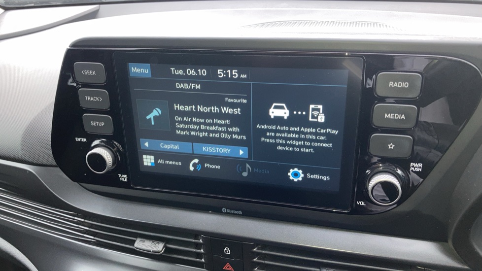 Hyundai i20 1.0T GDi 48V MHD SE Connect 5dr DCT Petrol Hatchback - Image 14