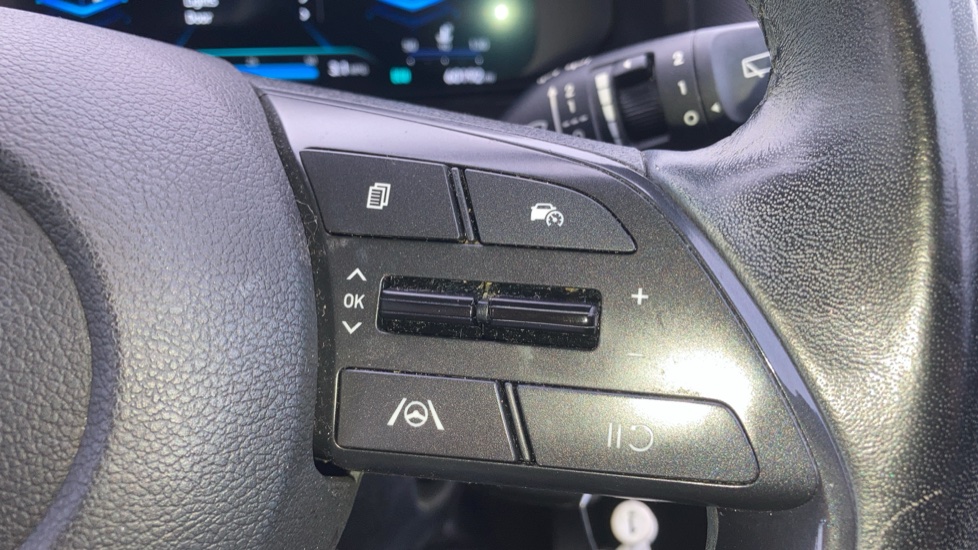 Hyundai i20 1.0T GDi 48V MHD SE Connect 5dr DCT Petrol Hatchback - Image 29