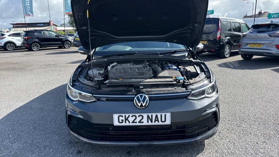 Volkswagen Golf 2.0 TDI 150 R-Line 5dr DSG Diesel Estate - Image 25