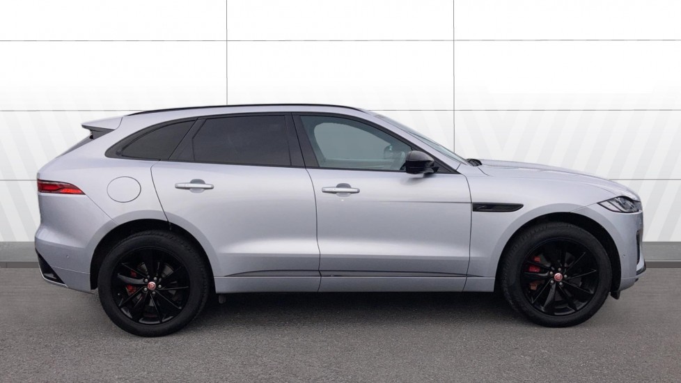 Jaguar F-Pace 2.0 P400e R-Dynamic SE 5dr Auto AWD Estate - Image 4